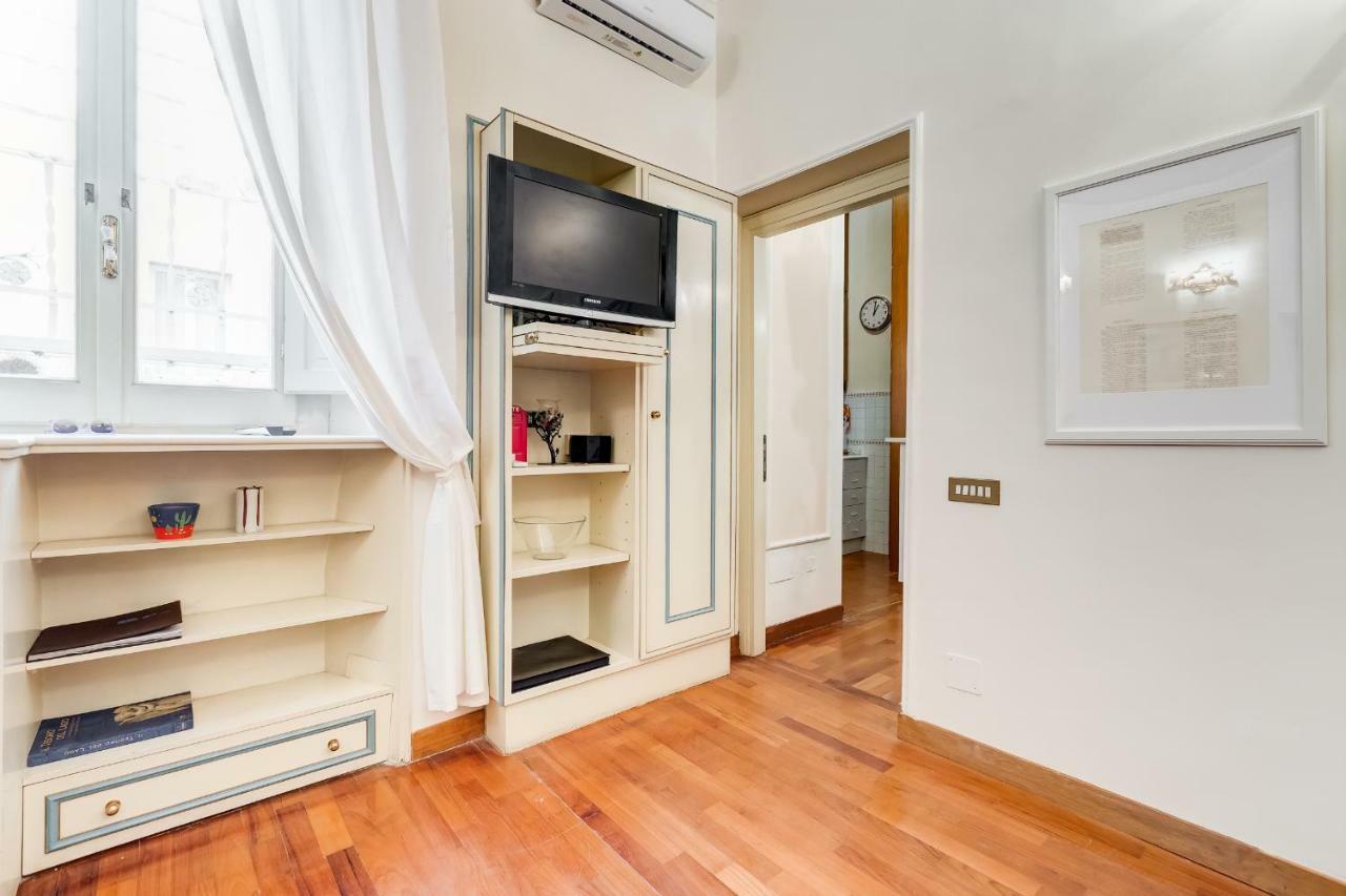 Elegant Apartment Рим Экстерьер фото